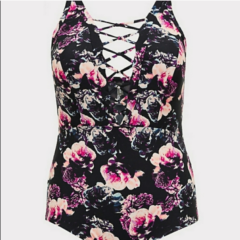 Torrid size 2 swimsuit